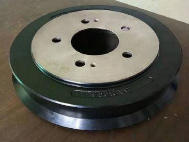 Cast iron brake drum for light duty truck